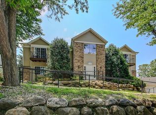 2822 Cimarron Trl, Madison, WI 53719