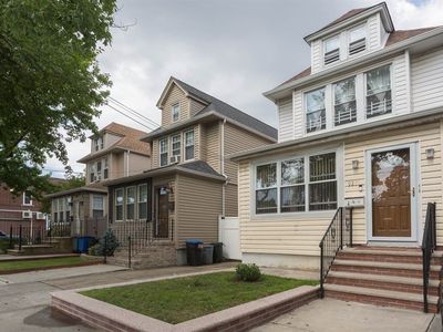 9217 71st Ave, Forest Hills, NY, 11375