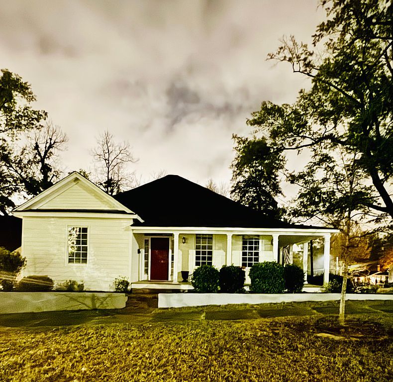 2231 Lee St - Property Image