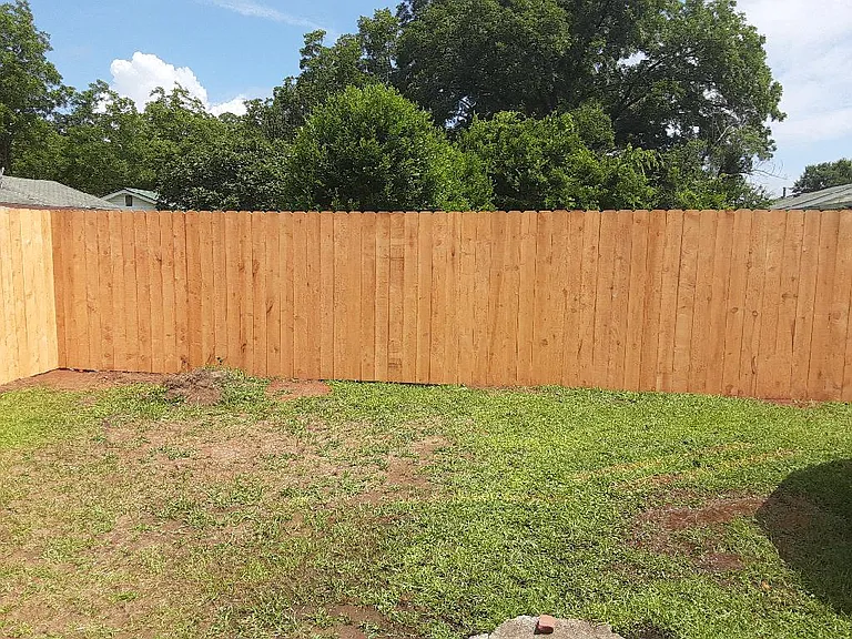 414 Sarah Dr — Photo 8