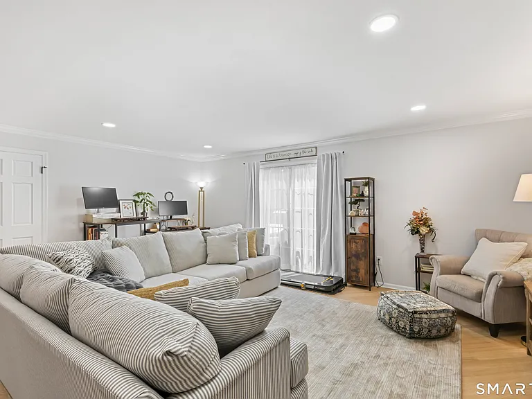 98 Valley Rd #15 — Photo 3