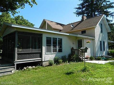 4th image of 1821 S 72nd Ave