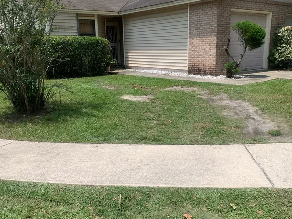 730 NORTHPOINT Circle N, Jacksonville, FL 32218