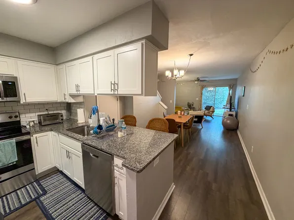 4411 SW 34th St, Gainesville, FL