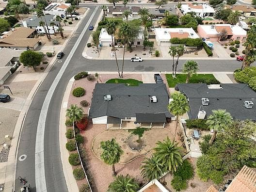 4th image of 15617 N 54th Way