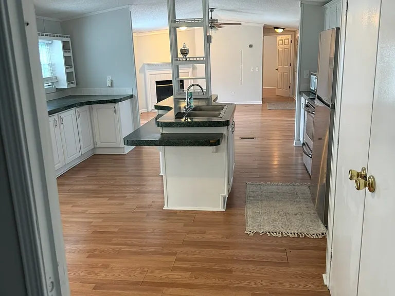1608 Old River Rd — Photo 13