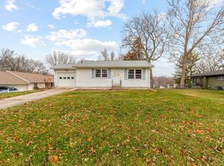 2032 Castle St, Waterloo, IA 50701