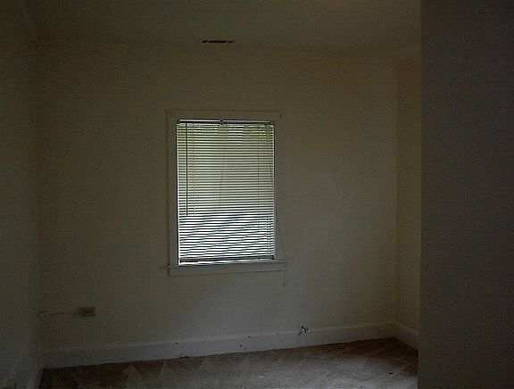 2nd image of 605 Heyward St