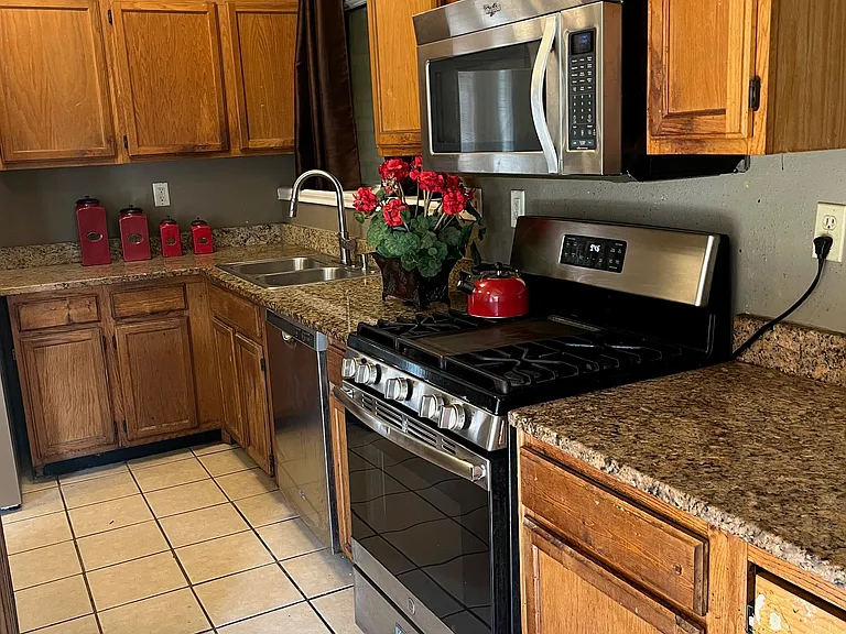 4218 Hawk Meadow Dr — Photo 17