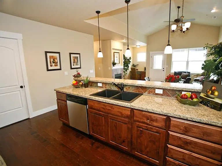 5851 Dripping Rock Ln #C-201 — Photo 3