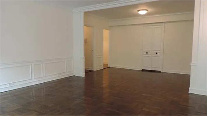 Rented by essential NEW YORK Real Estate | media 53