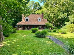 2321 Mount Auburn Rd, Evansville, IN 47720