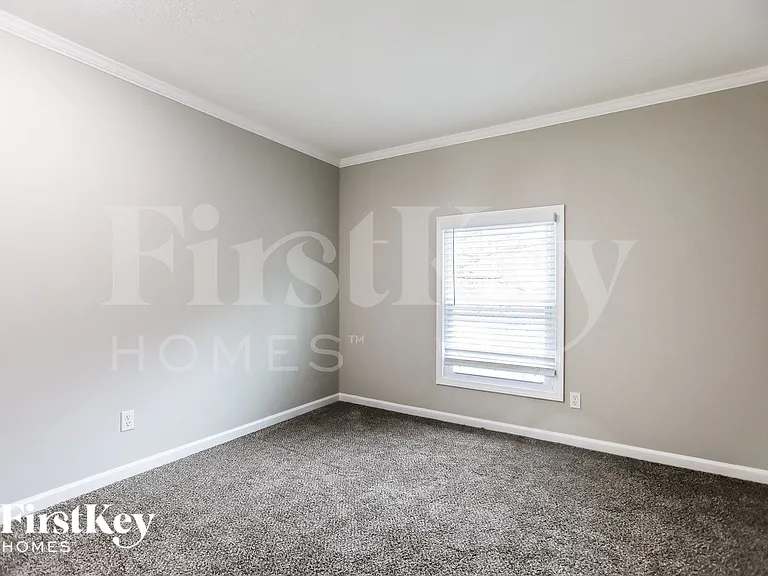 12404 W 100th St — Photo 11