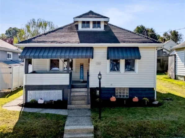 1522 3rd St, Natrona Heights, PA 15065