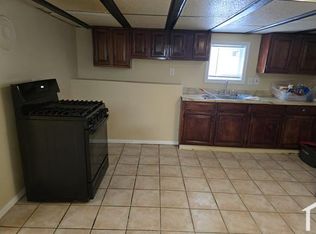 27 Shelby St, Worcester, MA 01605