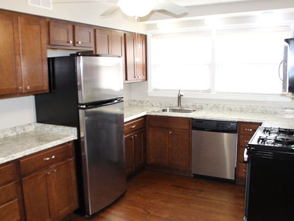 5th image of 8119 Knox Ave APT 2S