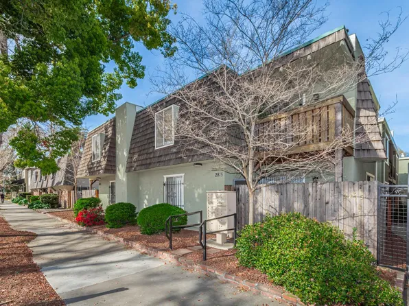 2809 H St, Sacramento, CA 95816