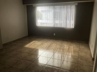 7533 Vineland Ave, Sun Valley, CA 91352
