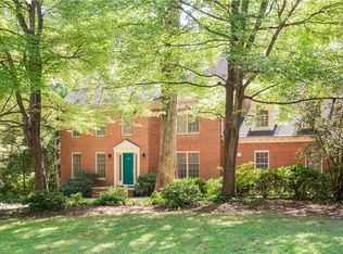 9 Wedgewood Ct, Greensboro, NC 27403