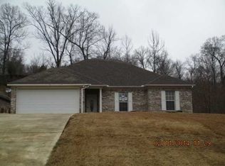 225 Falcon Ridge Rd, Vicksburg, MS 39180