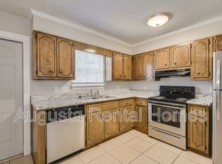 158 Chalet North Ct, North Augusta, SC 29841