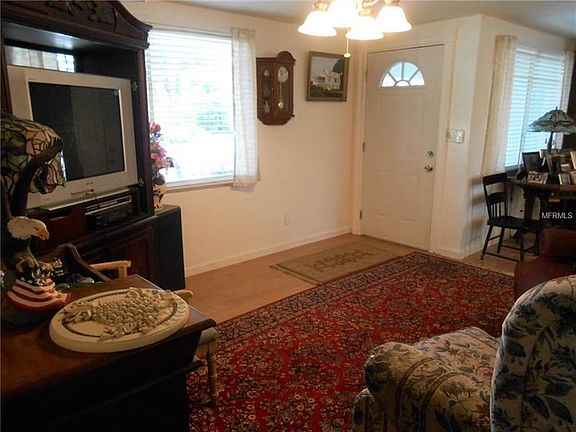 4th image of 4651 87th Ave