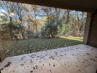 Flying Hills Apartments — Photo 10