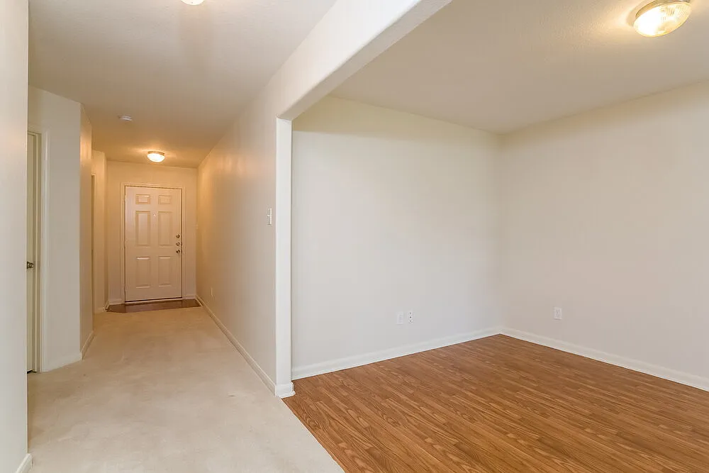3 bed, 2.0 bath, 1410 sqft, $1,745 — Photo 4