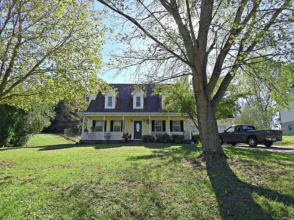2nd image of 328 River Bend Dr