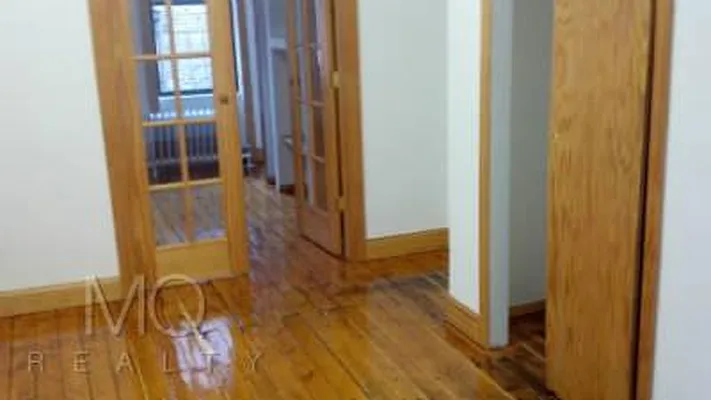 Rented by MQ Realty LLC | media 9