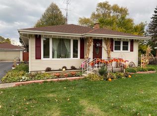 9229 27th Ave, Kenosha, WI 53143