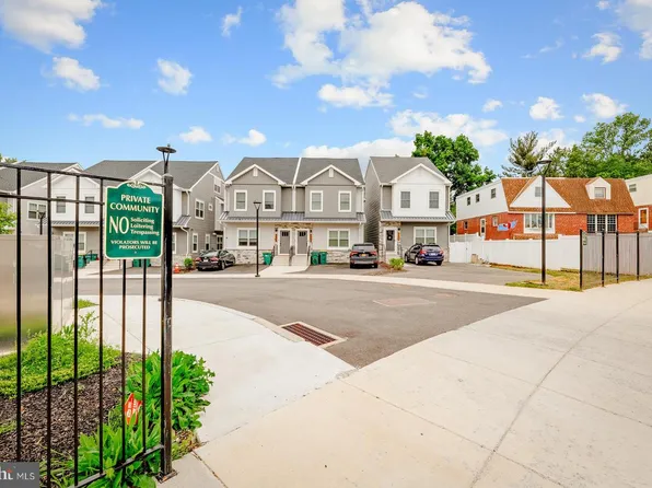 3606 Golfview Ln, Philadelphia, PA 19114