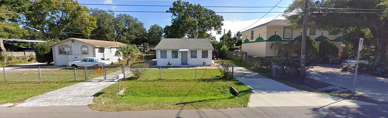 2 bed, 776 sqft, $1,900 — Photo 1