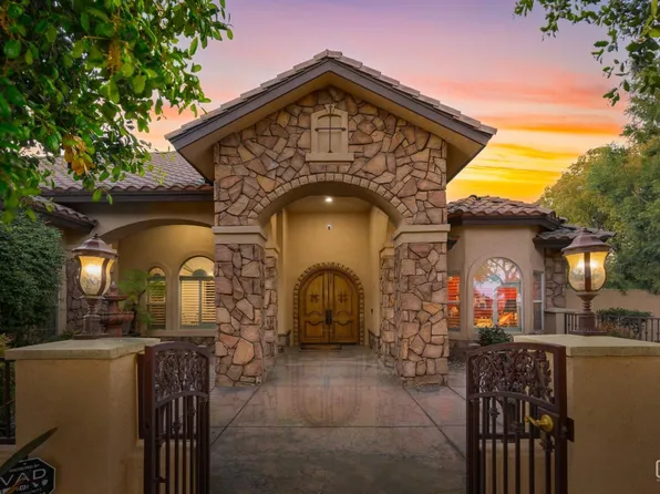 15128 Championship Way, Bakersfield, CA 93314