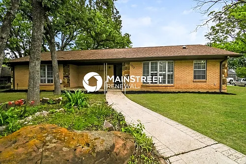 1713 Ridgeview Dr Photo 1
