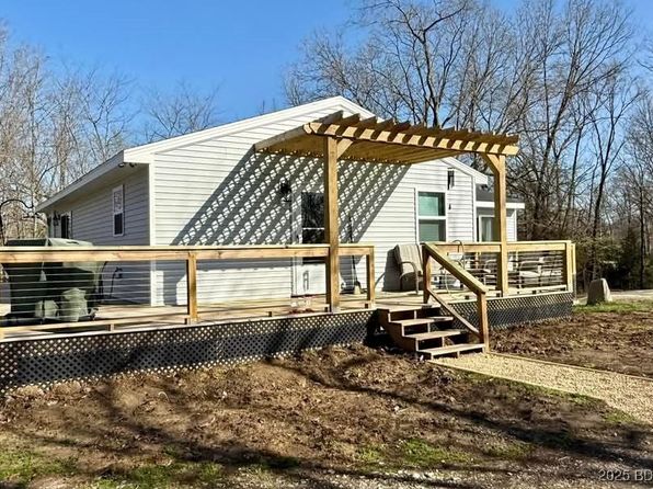 13 Autumn Trails Ln, Eldon, MO 65026