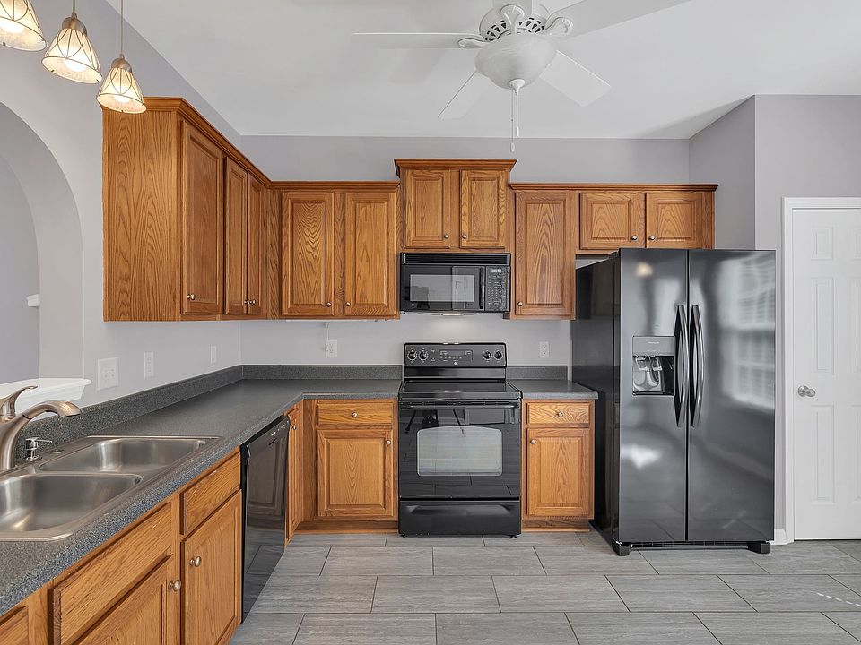 1st image of 1101 Downs Blvd APT 225