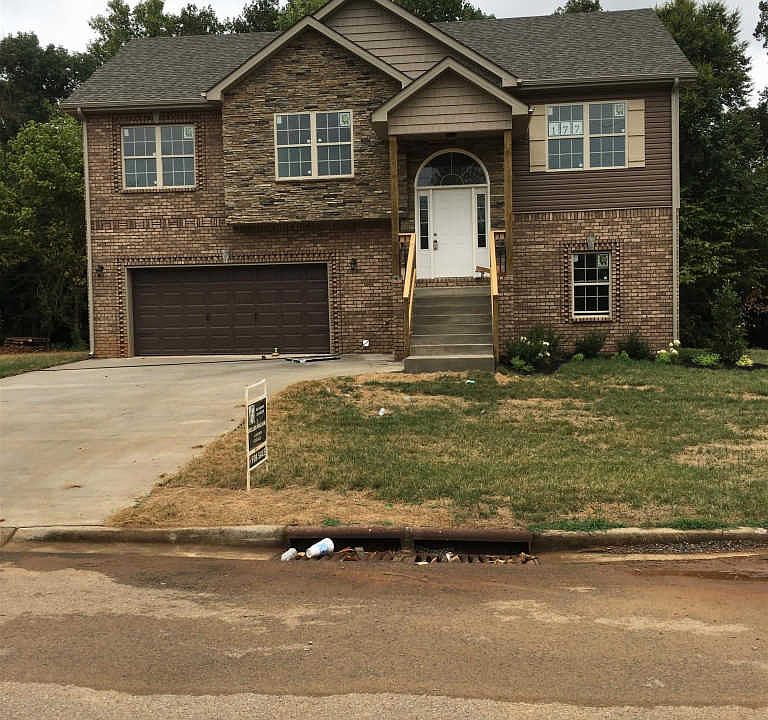 1st image of 3556 Aurora Dr