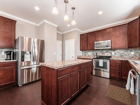4th image of 8723 Cicada St