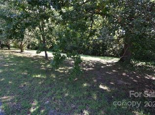 111 McCarver Rd, Gastonia, NC 28056