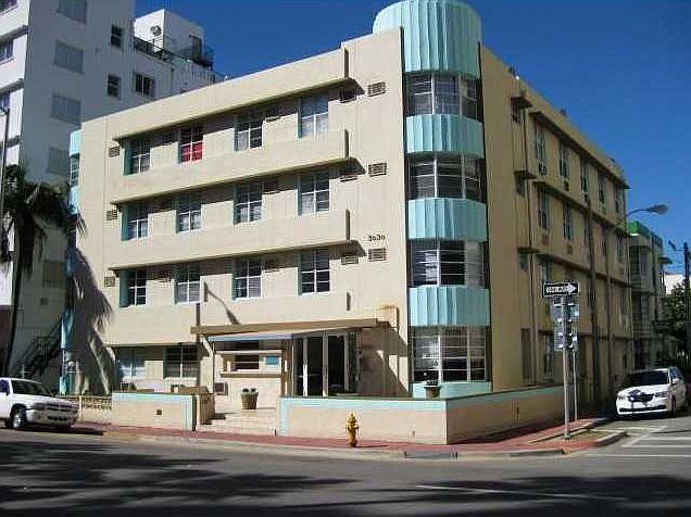 1st image of 3030 Collins Ave APT 1H