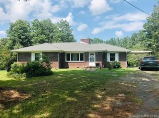 886 Mountain Lakes Rd, Chester, SC 29706