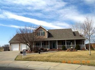 1413 Washington Cir, Hays, KS 67601