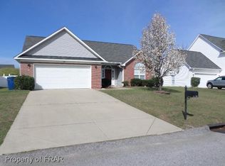 188 Ranier Dr, Raeford, NC 28376
