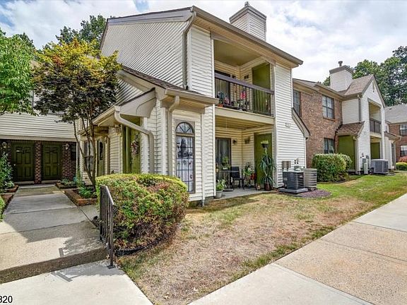 5th image of 2213 Bayhead Dr #2213