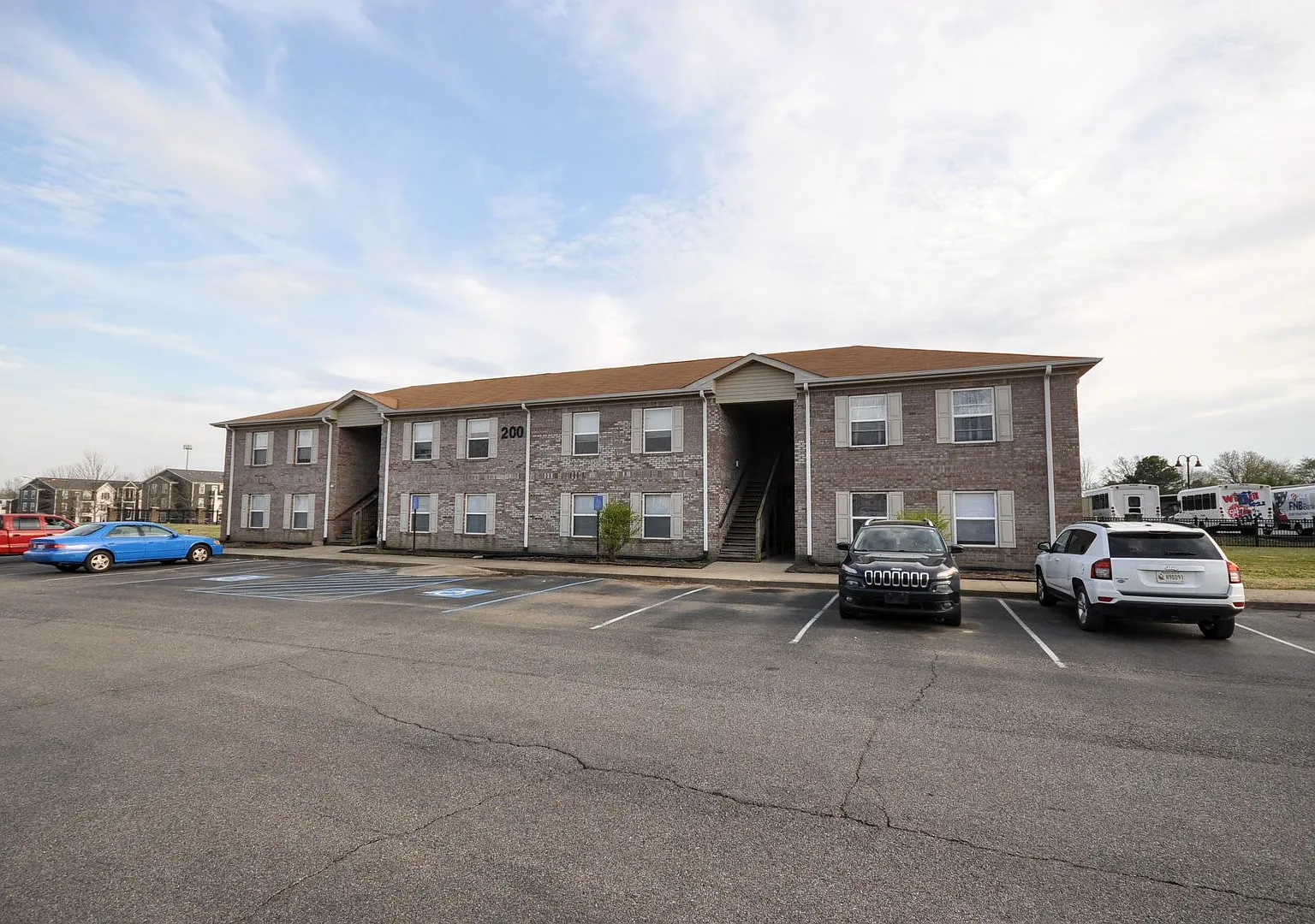 Tanglewood Apartments — Photo 1