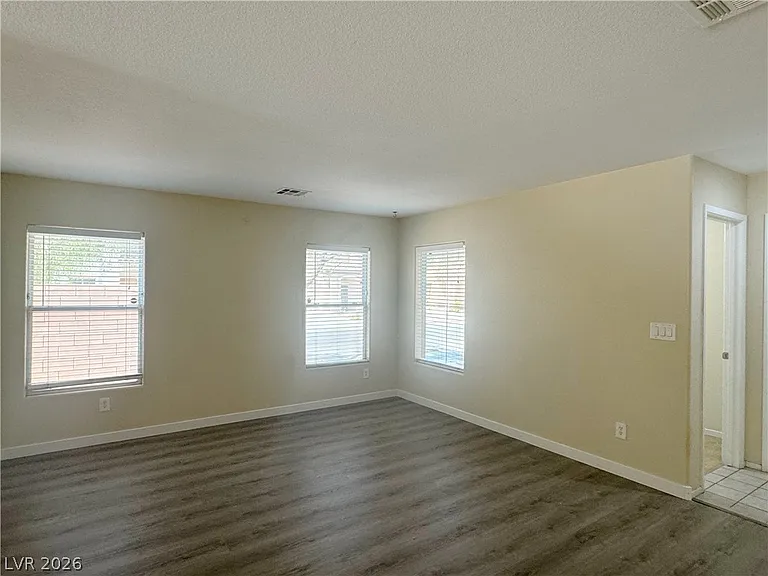 8305 Golden Amber St — Photo 6
