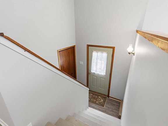 4th image of 21 Albert St