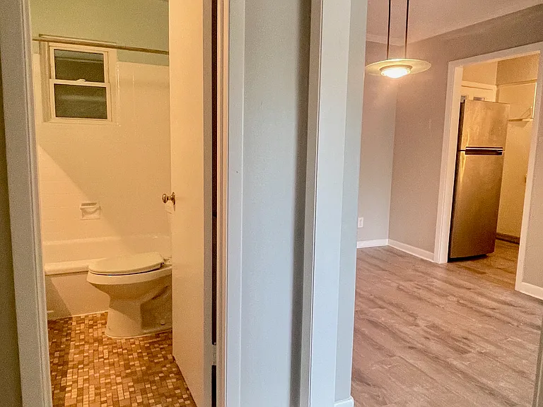 3215 Douglas Ave #201 — Photo 10