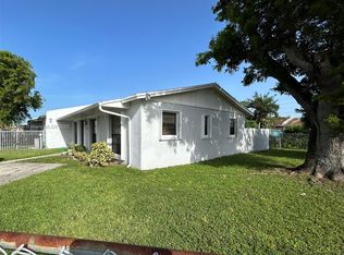 11416 SW 150th Dr, Miami, FL 33176